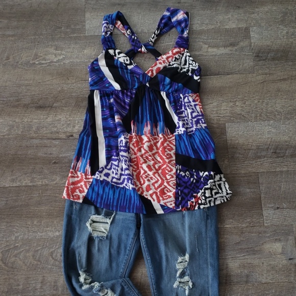 Guess Jeans cross over tank - Picture 1 of 4